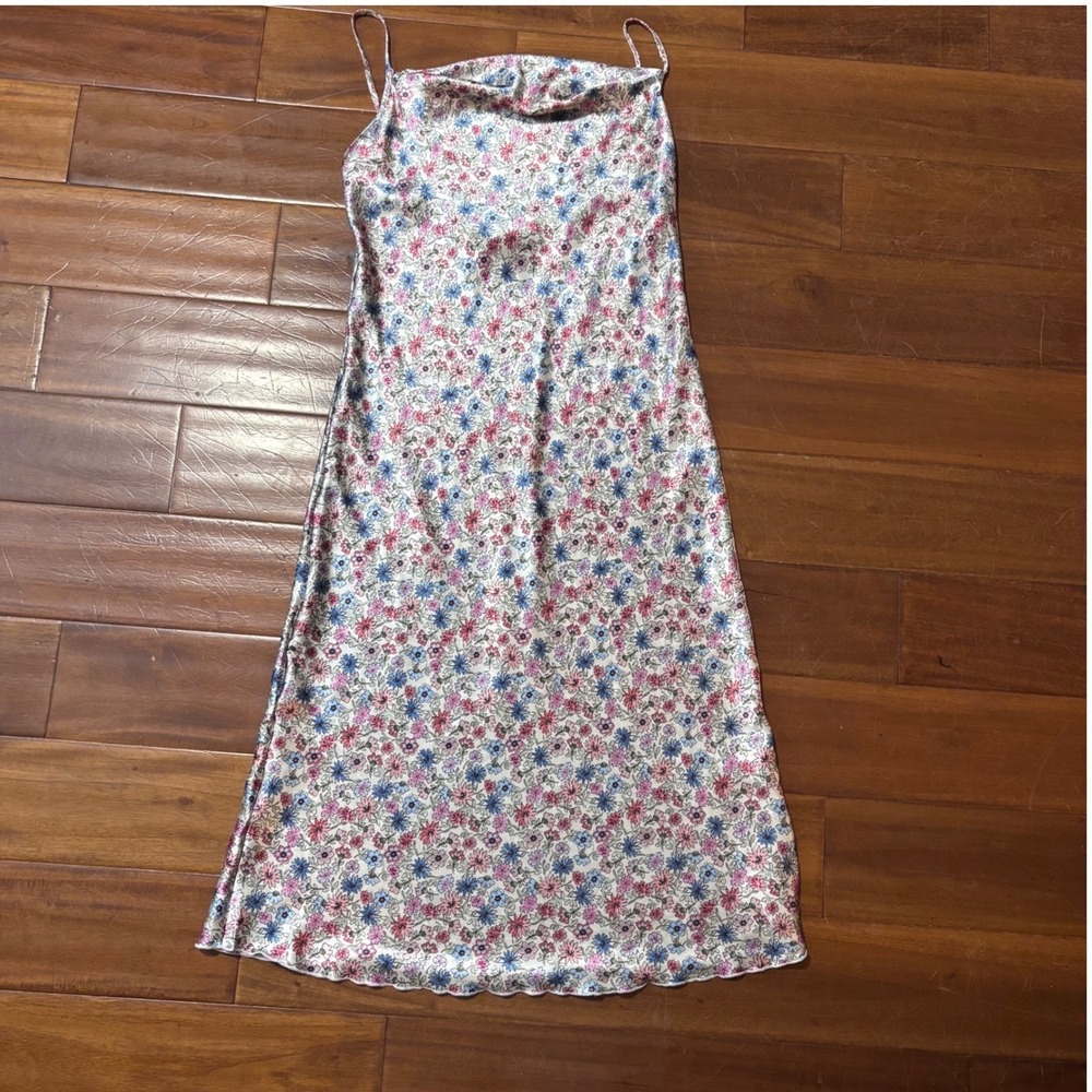Bebe Y2K Floral Satin Cowl Neck‎ Slip Midi Dress| Medium
